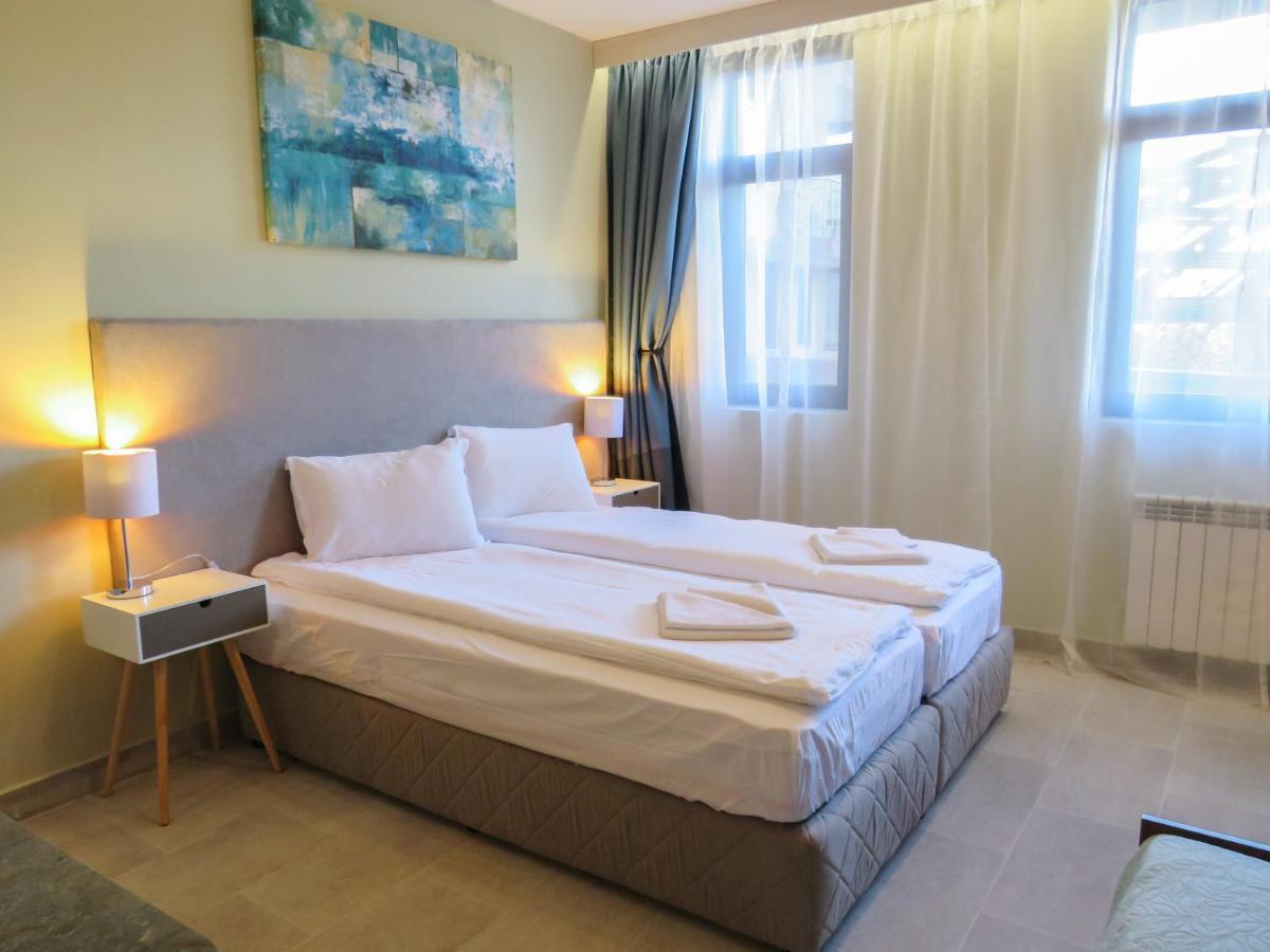 Rivendell Apartments Flora Complex 보로베츠 외부 사진
